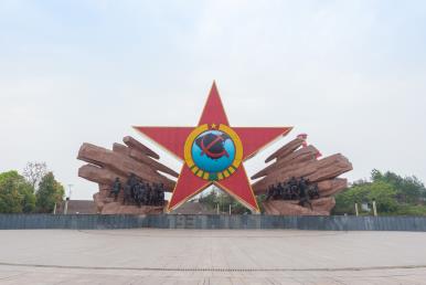 【荷韻夏日· “石”在好玩】<江西贛州、瑞金、石城、龍南 汽車 4 天團>